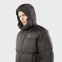 Dyngja Down Jacket