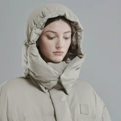 Dyngja Down Jacket